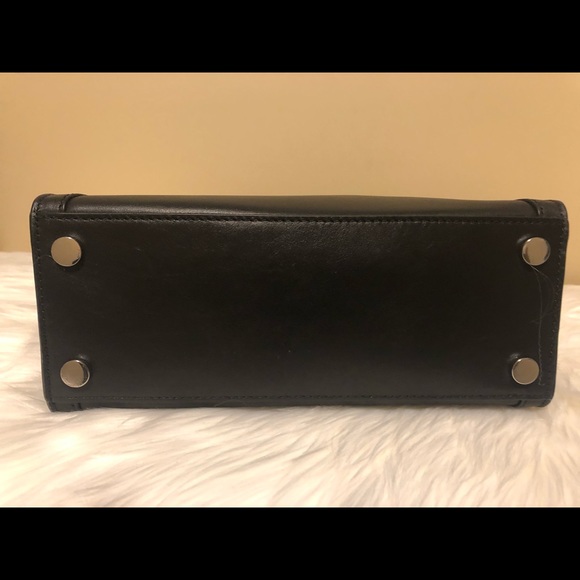 ❌Sold❌Michael Kors Whitney Medium - Picture 6 of 10